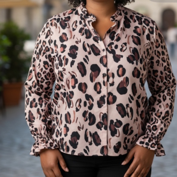 Liquid Leopard Print Ruffle Neck Button-Up Blouse New sz 18 - Picture 1 of 3